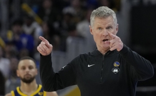 "Warriors" vedlys Kerras – daugiausiai uždirbantis NBA treneris